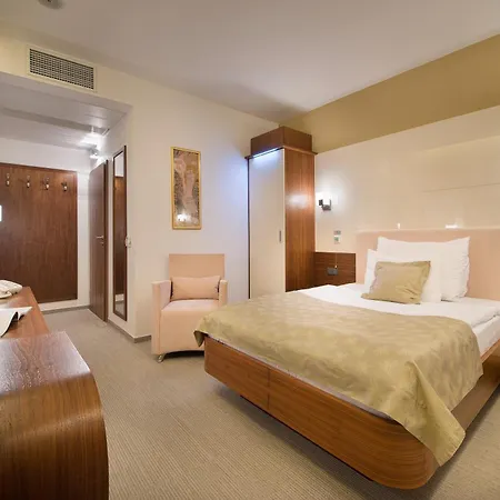 Hotel Wellness Diamant 5*