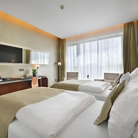 Ξενοδοχείο Wellness Diamant 5*