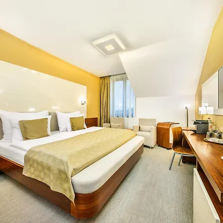 Wellness Diamant Hluboká nad Vltavou