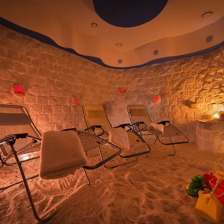 Wellness Diamant Ξενοδοχείο