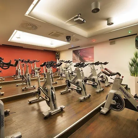 Wellness Diamant Hluboka nad Vltavou