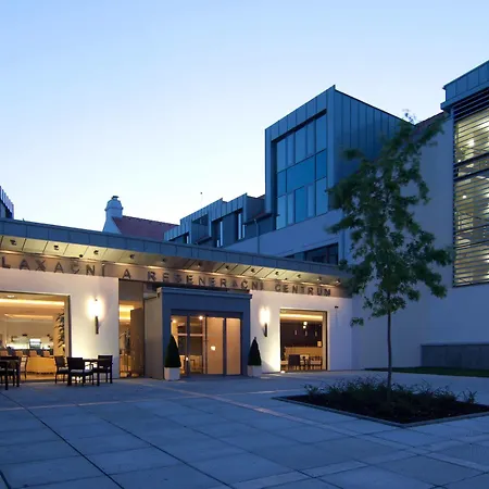 Wellness Diamant 5* Hluboka nad Vltavou