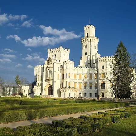 Hotel Wellness Diamant Hluboka nad Vltavou