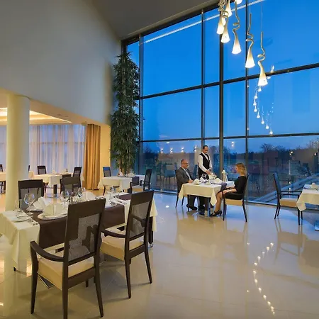 Wellness Diamant Hluboka nad Vltavou